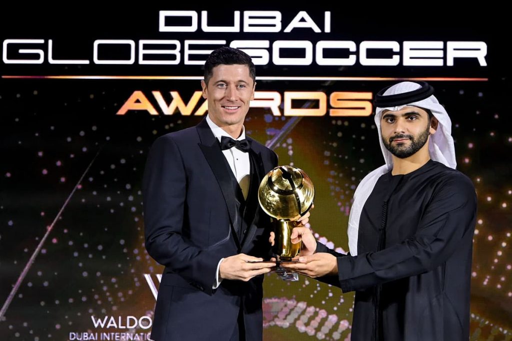 FIFA Awards Robert Lewandowski, Alexia Putellas Take Top Honors