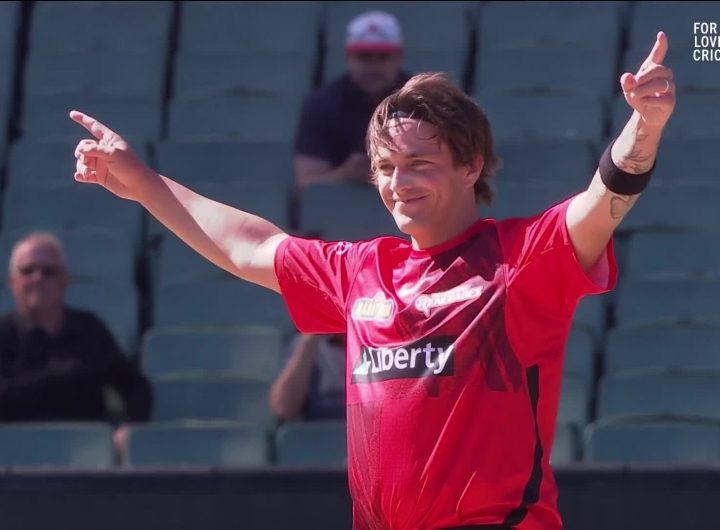 Watch Cameron Boyce Scripts History With Unbelievable Double Hat-Trick For Melbourne Renegades In BBL